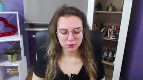 Snapshot of blackrosezoey chatting on January 2025 05:58:01 AM Z O E Y online show from January 2025 05:58:01 AM