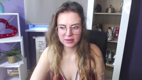 Snapshot of blackrosezoey chatting on January 2025 09:08:02 AM Z O E Y online show from January 2025 09:08:02 AM