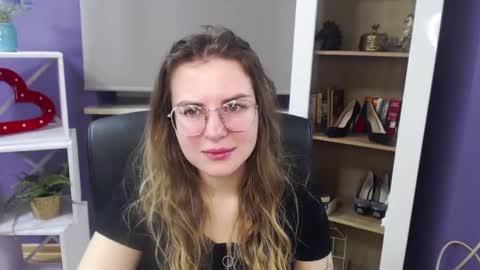 Snapshot of blackrosezoey chatting on January 2025 05:32:01 AM Z O E Y online show from January 2025 05:32:01 AM