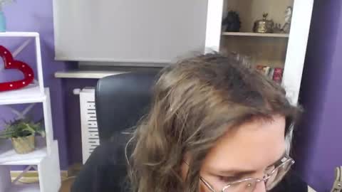 Snapshot of blackrosezoey chatting on January 2025 05:27:01 AM Z O E Y online show from January 2025 05:27:01 AM