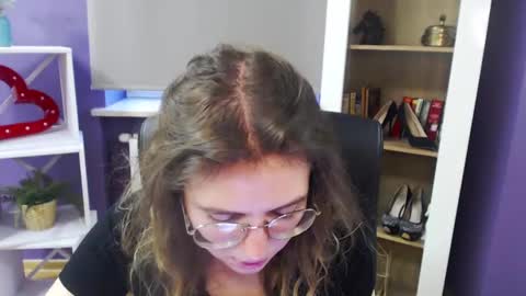 Snapshot of blackrosezoey chatting on January 2025 08:55:01 AM Z O E Y online show from January 2025 08:55:01 AM