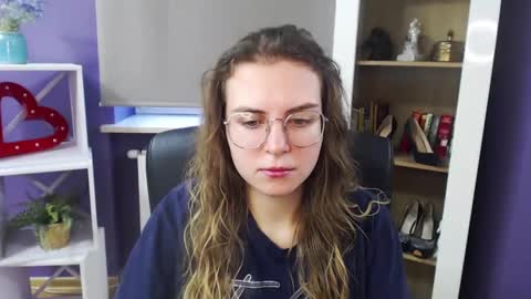 Snapshot of blackrosezoey chatting on January 2025 09:27:01 AM Z O E Y online show from January 2025 09:27:01 AM