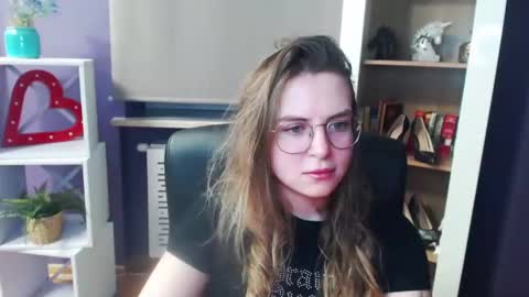 Snapshot of blackrosezoey chatting on February 2025 05:44:02 AM Z O E Y online show from February 2025 05:44:02 AM