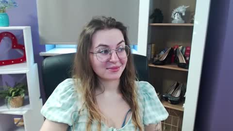 Snapshot of blackrosezoey chatting on February 2025 08:58:01 AM Z O E Y online show from February 2025 08:58:01 AM