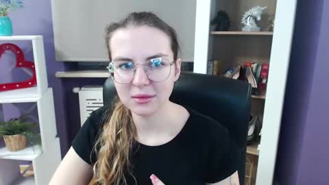 Snapshot of blackrosezoey chatting on February 2025 05:31:02 AM Z O E Y online show from February 2025 05:31:02 AM