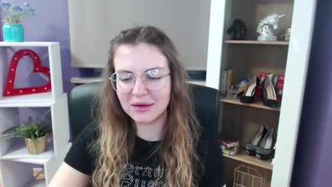 Snapshot of blackrosezoey chatting on March 2025 05:31:02 AM Z O E Y online show from March 2025 05:31:02 AM