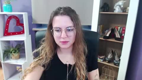 Snapshot of blackrosezoey chatting on March 2025 05:35:01 AM Z O E Y online show from March 2025 05:35:01 AM