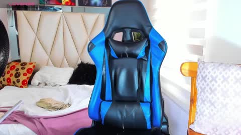 Marlon online show from March 2025 08:35:02 PM