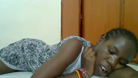 Snapshot of blacksexygal chatting on November 2025 09:37:02 PM SARAH online show from November 2025 09:37:02 PM