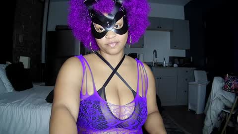 Snapshot of blacksirenqueen chatting on January 2025 05:10:01 AM Queen Siren online show from January 2025 05:10:01 AM