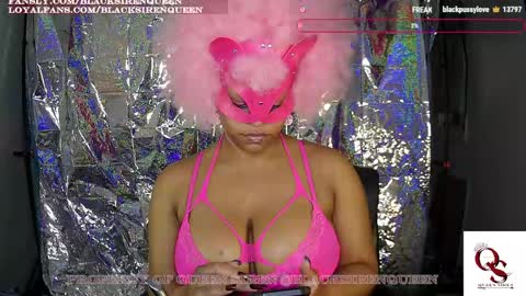 Snapshot of blacksirenqueen chatting on April 2026 03:43:02 AM Queen Siren online show from April 2026 03:43:02 AM