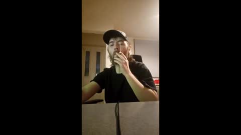 Snapshot of blackvswhite2022 chatting on December 2025 01:54:02 AM blackvswhite2022 online show from December 2025 01:54:02 AM