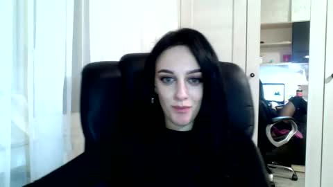 Ivy online show from January 2025 11:33:01 PM