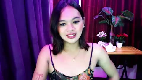 sweetyluna online show from May 2026 07:20:01 PM
