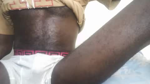 blackzilian_5 online show from May 2026 10:15:01 PM