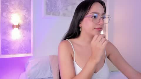 Snapshot of blair12_ chatting on June 2026 05:12:01 AM B L A I R online show from June 2026 05:12:01 AM