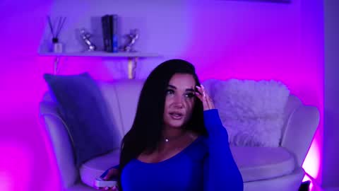 Snapshot of blairbloom chatting on March 2026 03:01:02 PM BlaireBloom online show from March 2026 03:01:02 PM