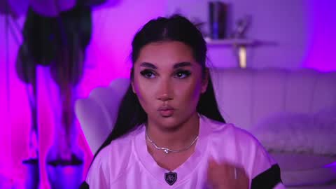 Snapshot of blairbloom chatting on April 2026 06:10:01 PM BlaireBloom online show from April 2026 06:10:01 PM