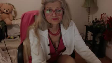 Snapshot of blairfort chatting on December 2024 10:47:01 PM blairfort online show from December 2024 10:47:01 PM