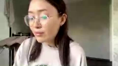 Mila online show from May 2026 02:35:02 PM