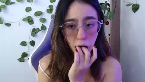   online show from March 2025 01:07:01 PM