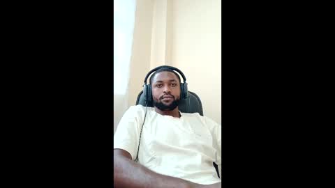 Snapshot of blakchiise chatting on May 2026 05:56:02 AM blakchiise online show from May 2026 05:56:02 AM