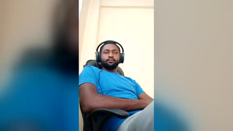 Snapshot of blakchiise chatting on May 2026 04:43:01 AM blakchiise online show from May 2026 04:43:01 AM