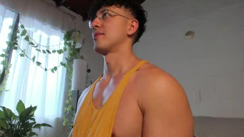 Snapshot of blake_levi chatting on April 2026 06:59:02 PM Blake Levi Independent Model online show from April 2026 06:59:02 PM