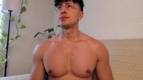 Snapshot of blake_levi chatting on April 2026 05:47:01 PM Blake Levi Independent Model online show from April 2026 05:47:01 PM