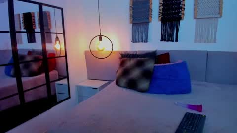 Snapshot of blake_scraft chatting on March 2026 01:01:01 PM Blake online show from March 2026 01:01:01 PM