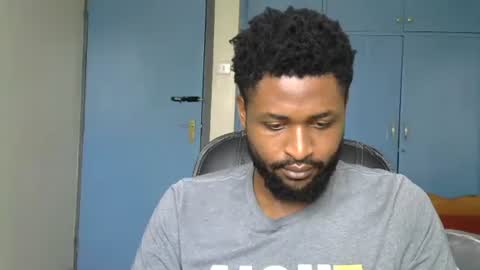 blakmoufaka online show from October 2025 05:27:01 AM