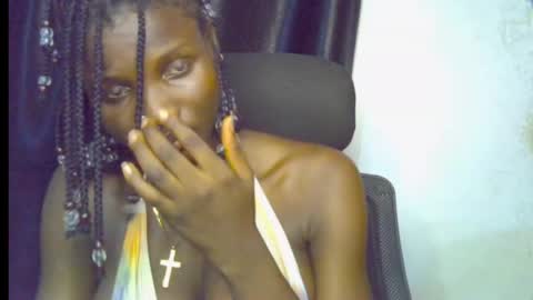 Snapshot of blaq_melanin chatting on May 2026 07:55:02 PM nikky00 online show from May 2026 07:55:02 PM