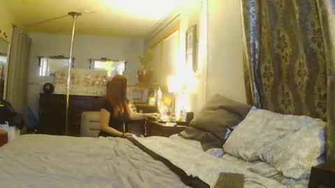 Redandblaq online show from December 2025 01:24:02 AM