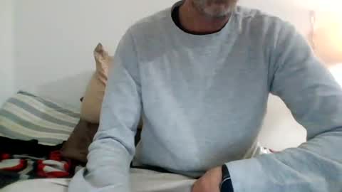 Banana boy blinky online show from January 2025 01:42:02 PM