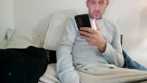 Banana boy blinky online show from January 2025 05:06:01 PM