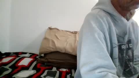 Banana boy blinky online show from February 2025 02:04:01 PM