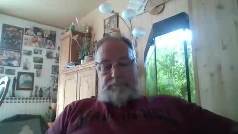 Snapshot of blindsurfer780299 chatting on September 2025 12:21:02 PM blindsurfer780299 online show from September 2025 12:21:02 PM