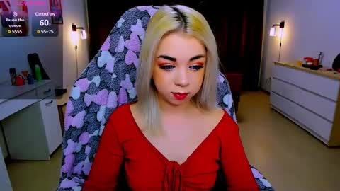 Nicole online show from March 2025 03:40:01 AM