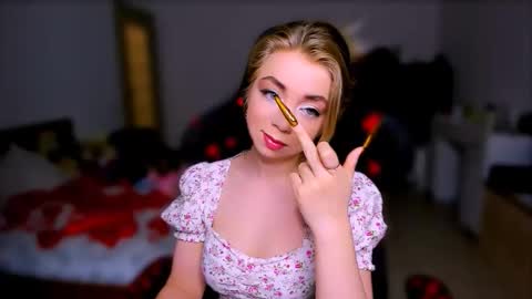 Nicole online show from March 2026 05:08:02 AM