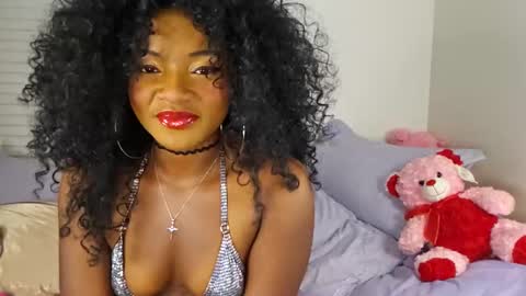 Snapshot of bliss_vixen chatting on September 2025 05:09:02 AM bliss_vixen online show from September 2025 05:09:02 AM
