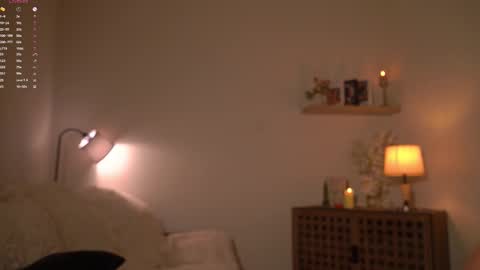 Scarlett NEXT LIVE  5AM gmt online show from December 2025 04:41:04 AM