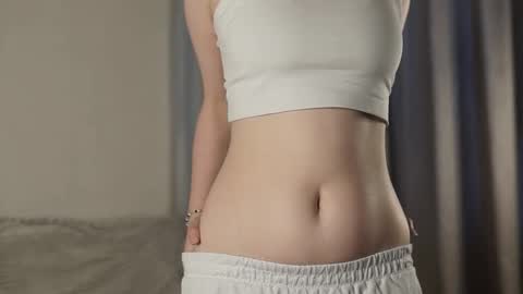 Mila online show from September 2025 01:46:01 PM