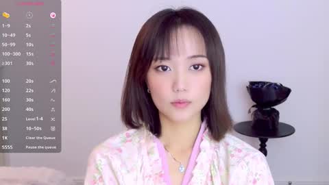 Snapshot of blon_kater chatting on November 2025 03:48:01 AM YoYo online show from November 2025 03:48:01 AM