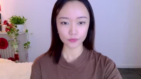 YoYo online show from April 2026 03:43:02 AM