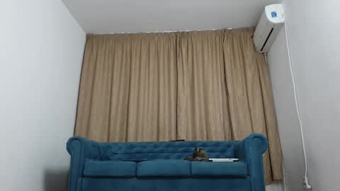 Andreas online show from October 2025 08:18:02 PM