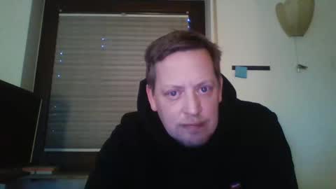 blonde32m online show from January 2025 03:33:01 PM