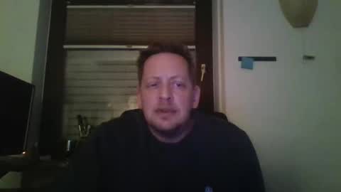 blonde32m online show from November 2025 06:17:01 PM