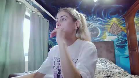 blonde4pasion online show from October 2025 10:47:02 AM