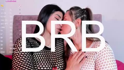 Snapshot of blonde__cute chatting on February 2025 02:00:01 PM Esperancita and Karina online show from February 2025 02:00:01 PM