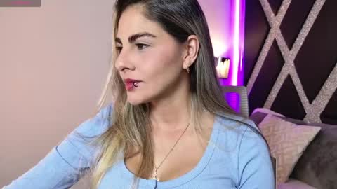Snapshot of blonde_cat1515 chatting on May 2026 03:22:01 AM alejandra online show from May 2026 03:22:01 AM